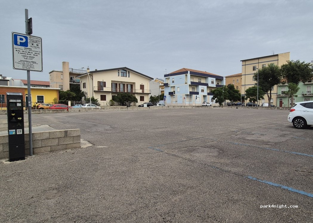 (09170) Oristano - 6 Via Vincenzo Bellini — foto 3