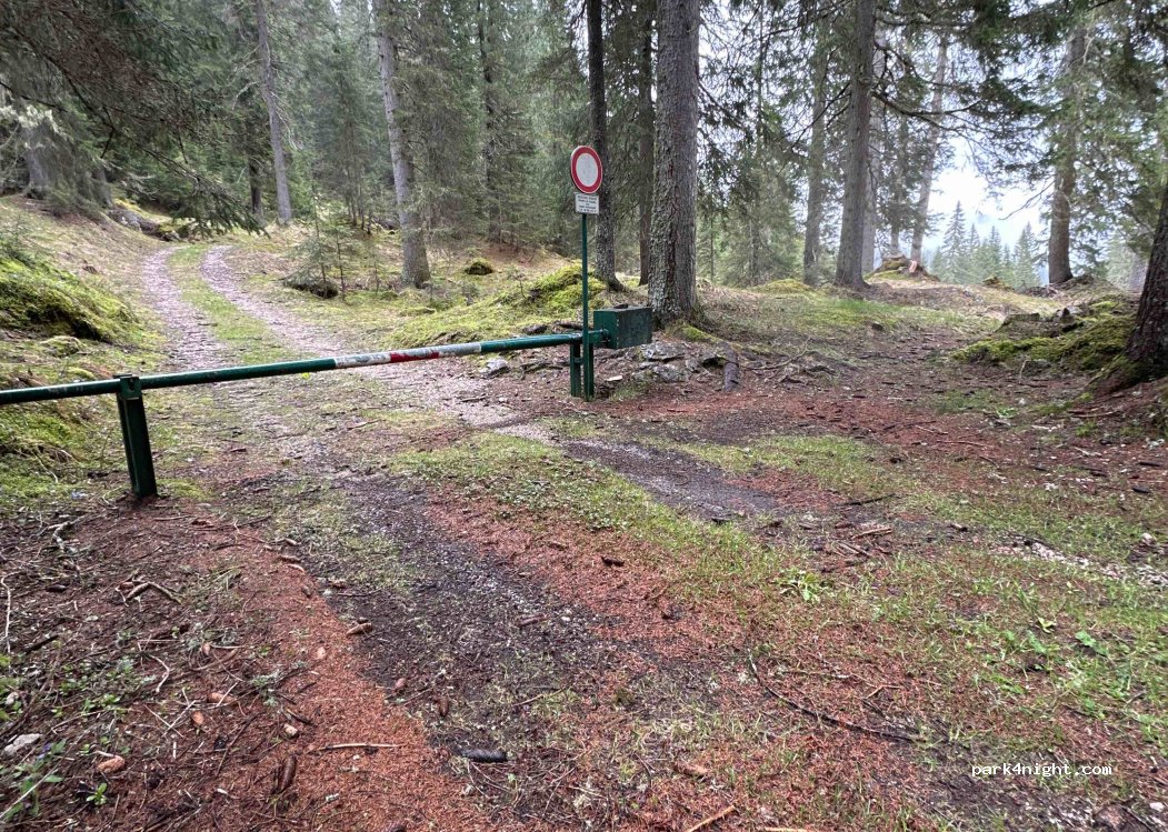 (32043) Cortina d'Ampezzo - SP638 — foto 2