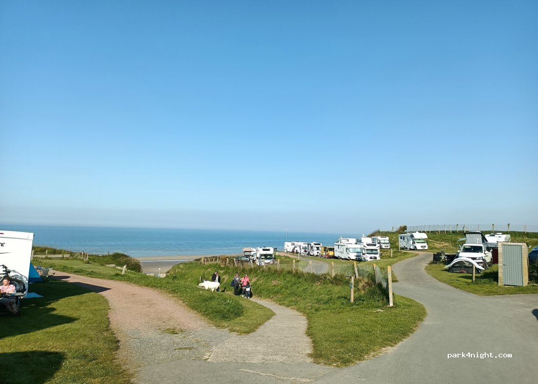 Flower Camping Omaha Beach — foto 4
