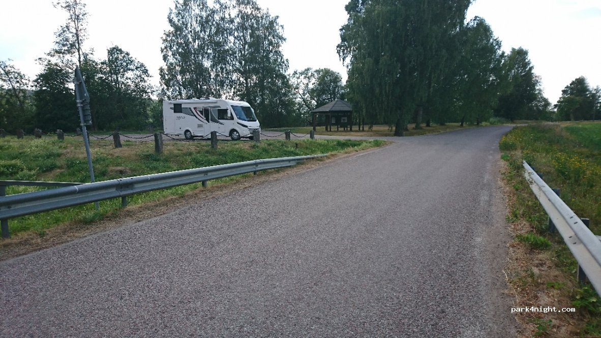(776 97)  - Smedbyvägen — foto