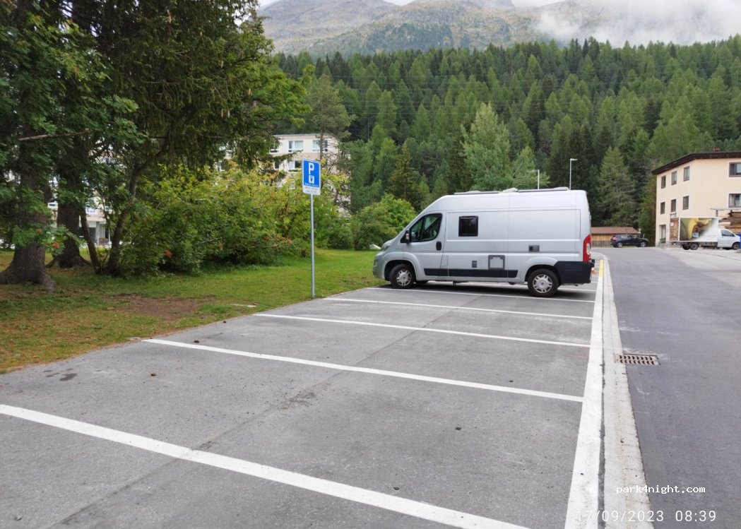 (7500) Sankt Moritz - 23 Via Tegiatscha — foto
