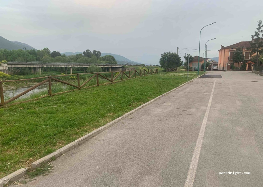 (84035) Polla - 124 Via Antonio Isoldi — foto 2