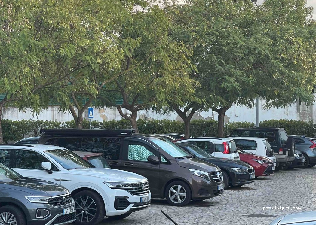 (8800) Tavira - 14 Rua Chefe António Afonso — foto