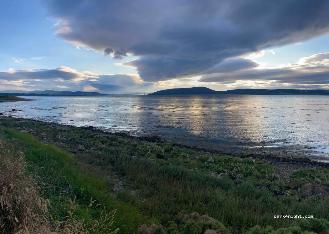 (IV2 7HX) Allanfearn - Unnamed Road — foto 4