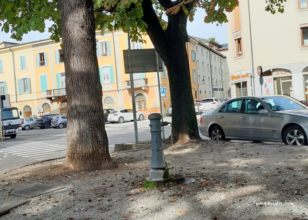 (25087) Salò - 13 Via Zambellino Bolzati — foto