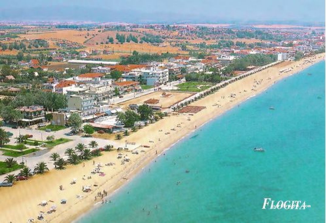 (632 00) Nea Flogita - Unnamed Road — foto 2