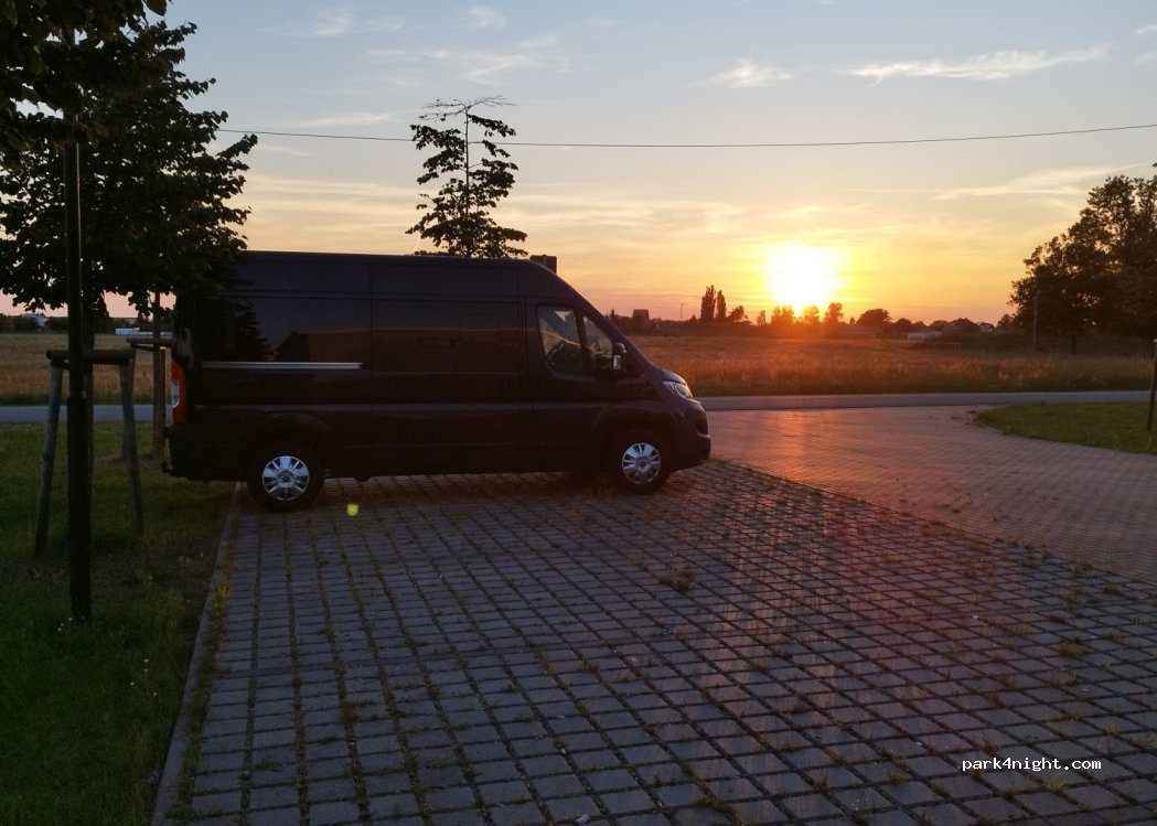 (39524) Schönhausen - Am Sportzentrum — foto 4