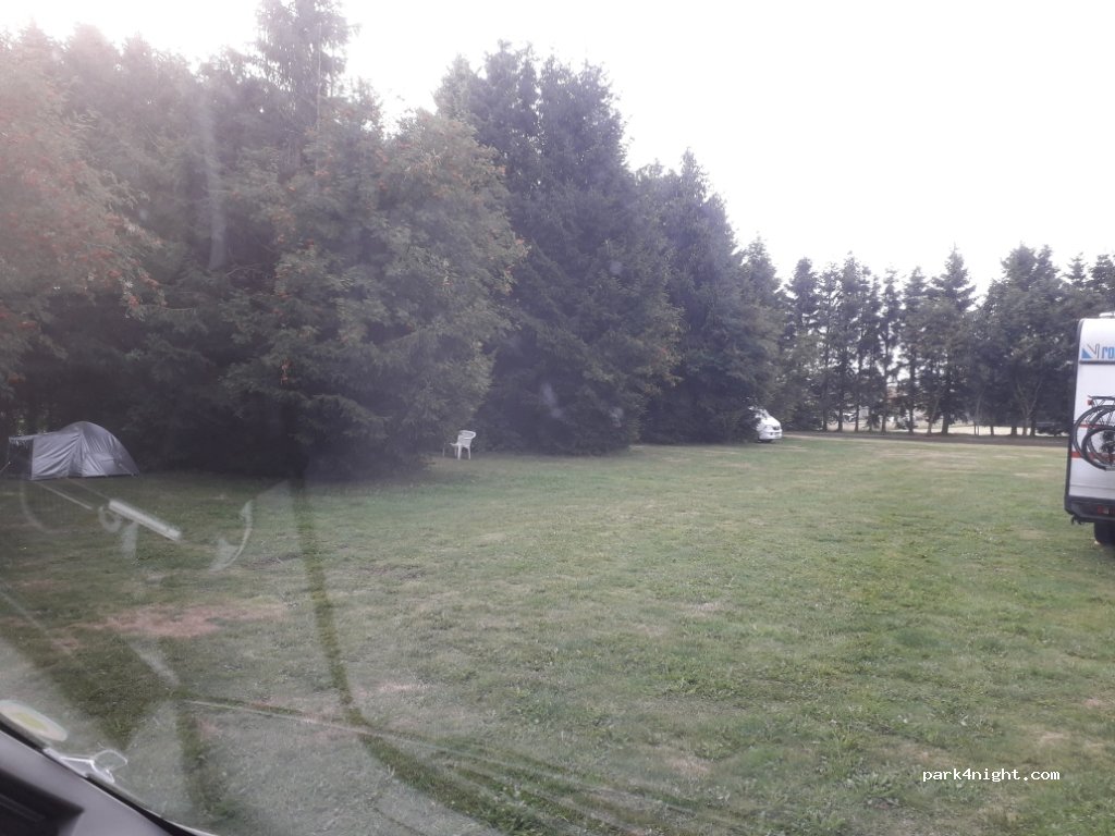 Camping municipal "Le Bouchet Saint Nicolas" — foto 2