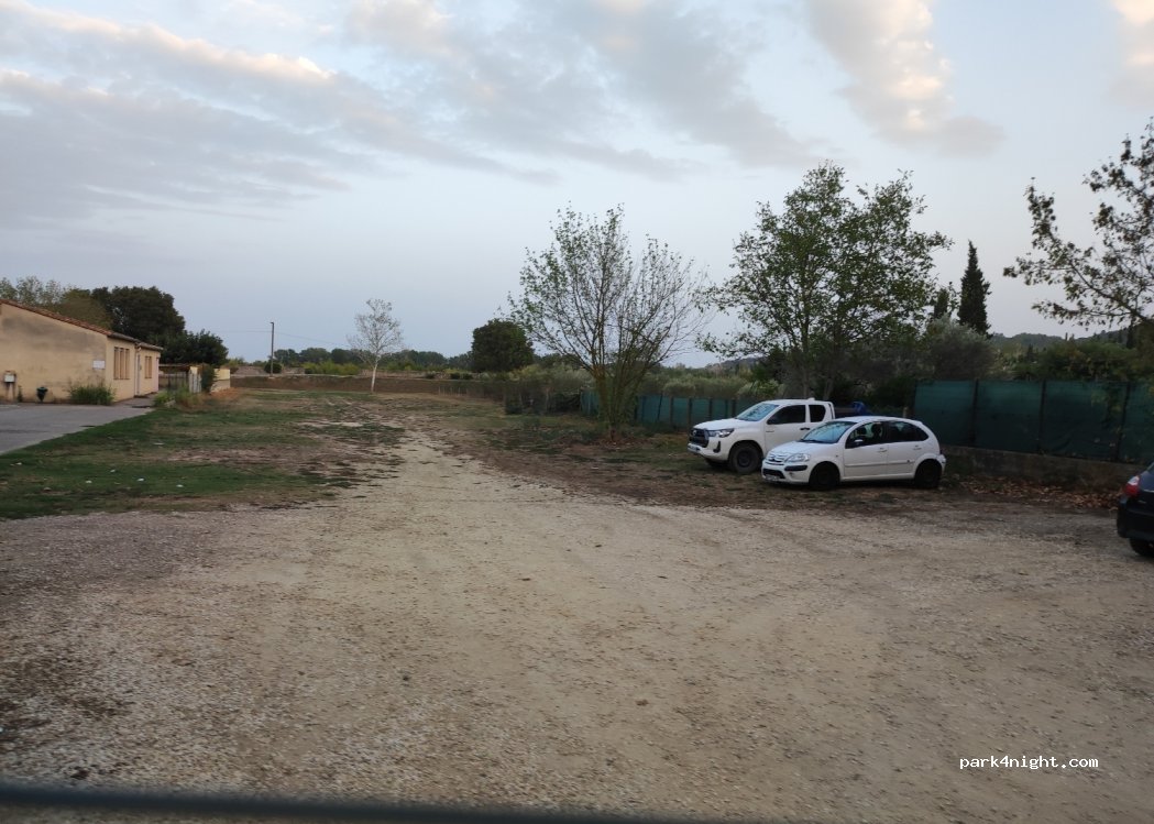 (30300) Comps - 7 Avenue de la Gardette — foto