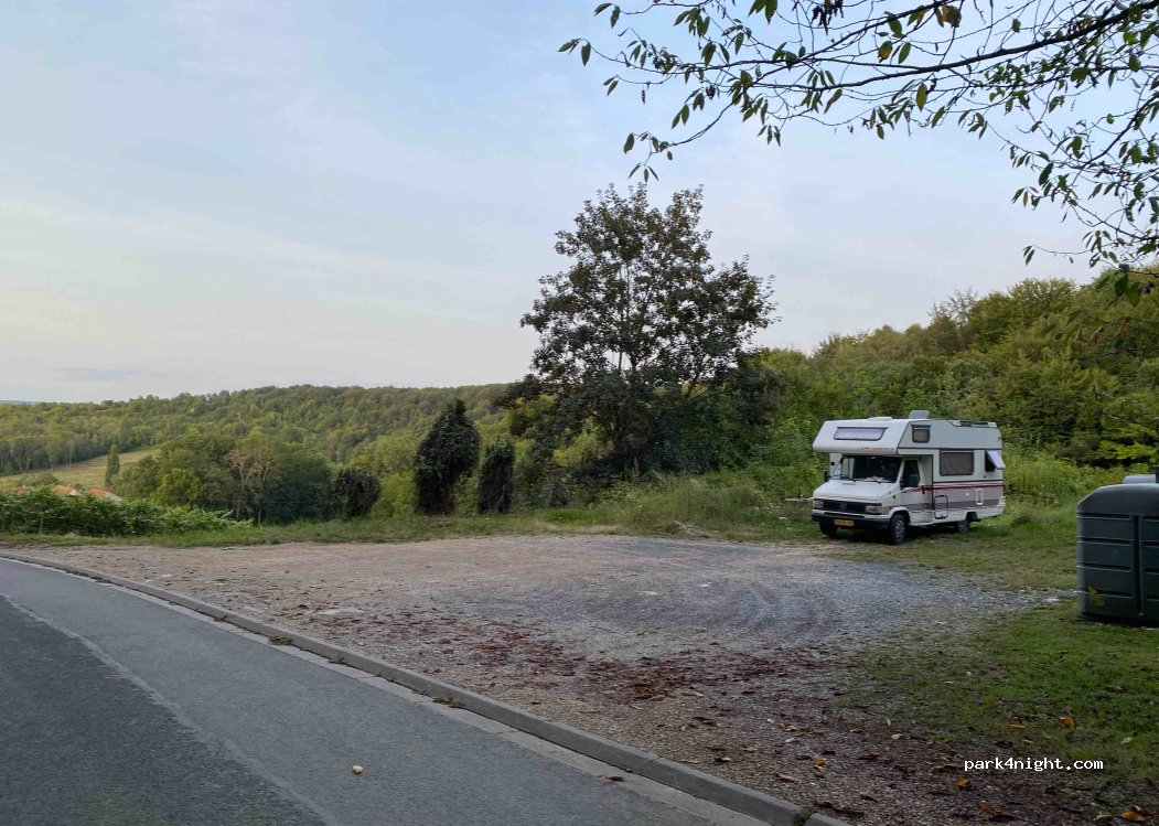 (51530) Chavot-Courcourt - 27 Chemin de la Grange aux Bois — foto 3