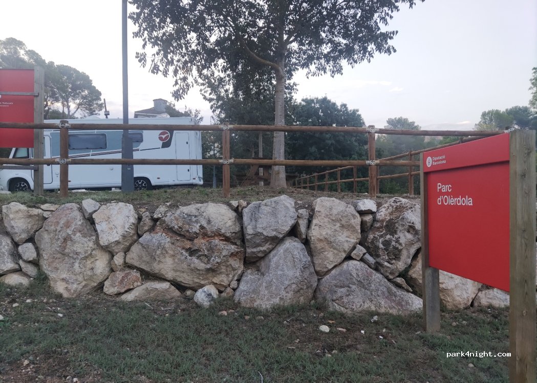 (08734) Sant Miquel d'Olèrdola - 12 Carrer de Fontanilles — foto 2