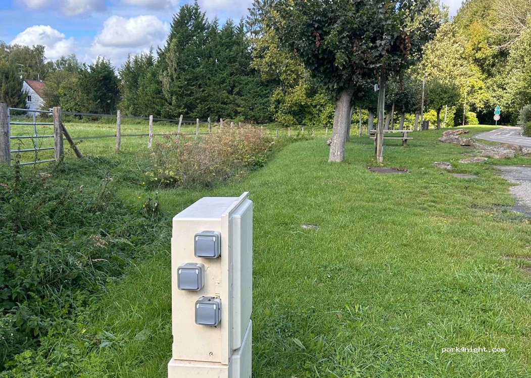 (95810) Vallangoujard - 1 Place de la libération — foto 3
