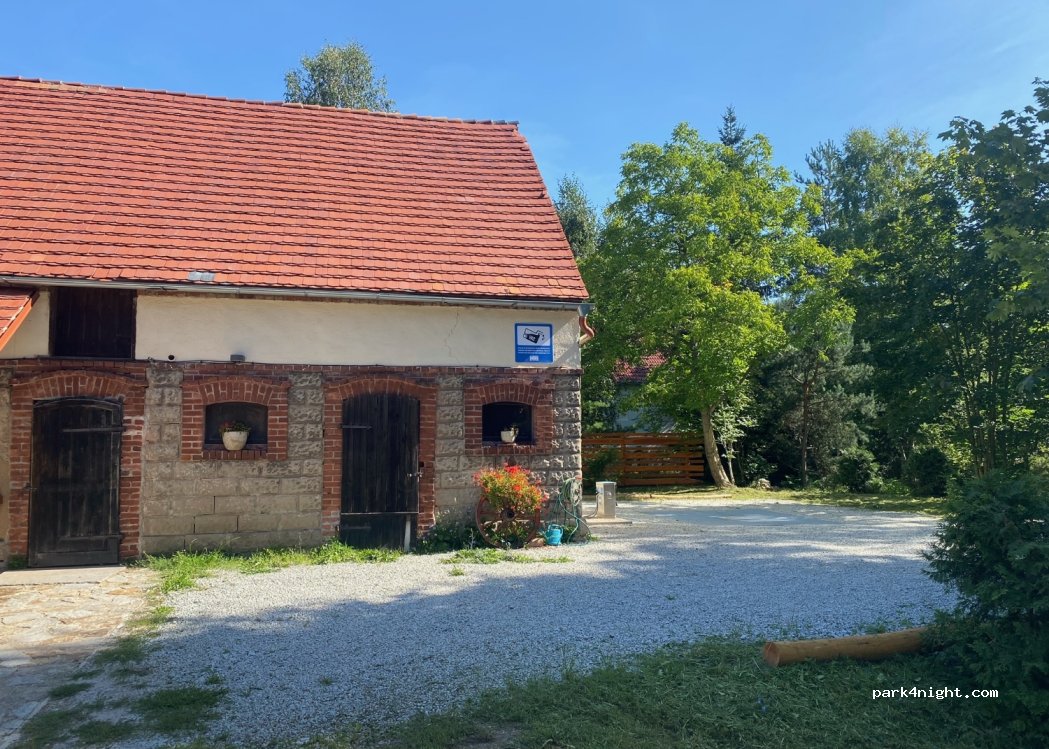 Agroturystyka Dom na Wygwizdowie — foto