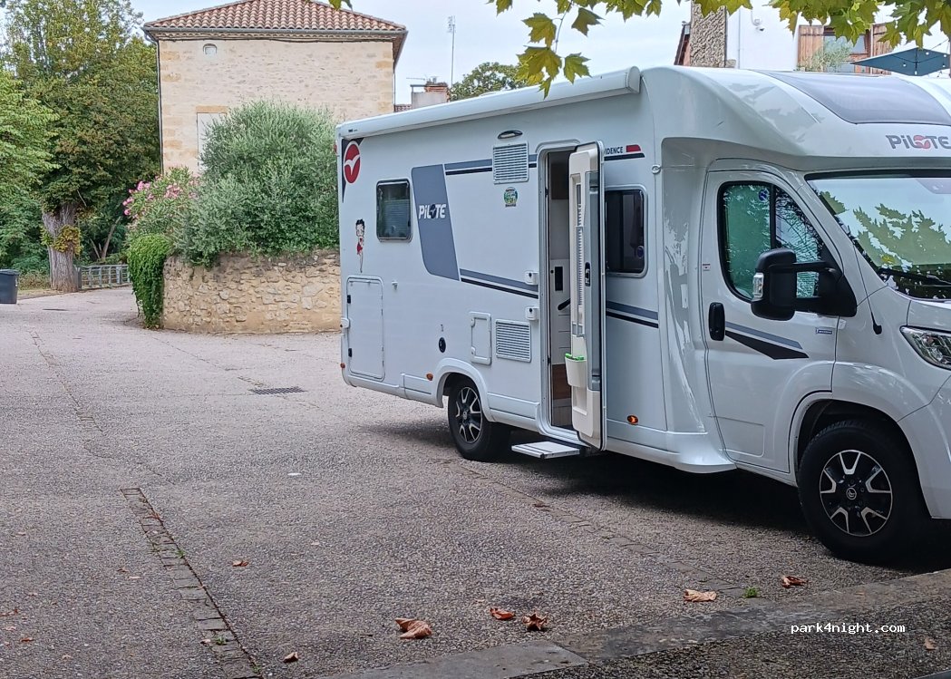 (47180) Meilhan-sur-Garonne - 2 Esplanade du Tertre Jean Fenouillet — foto 2