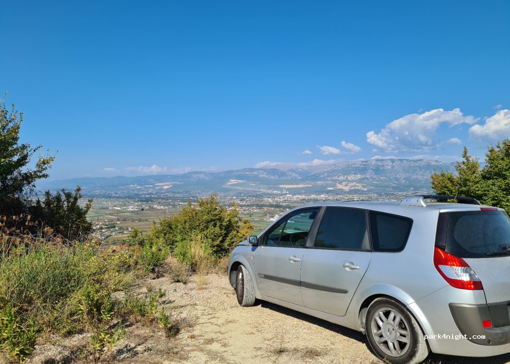 () Bubq - Unnamed Road — foto