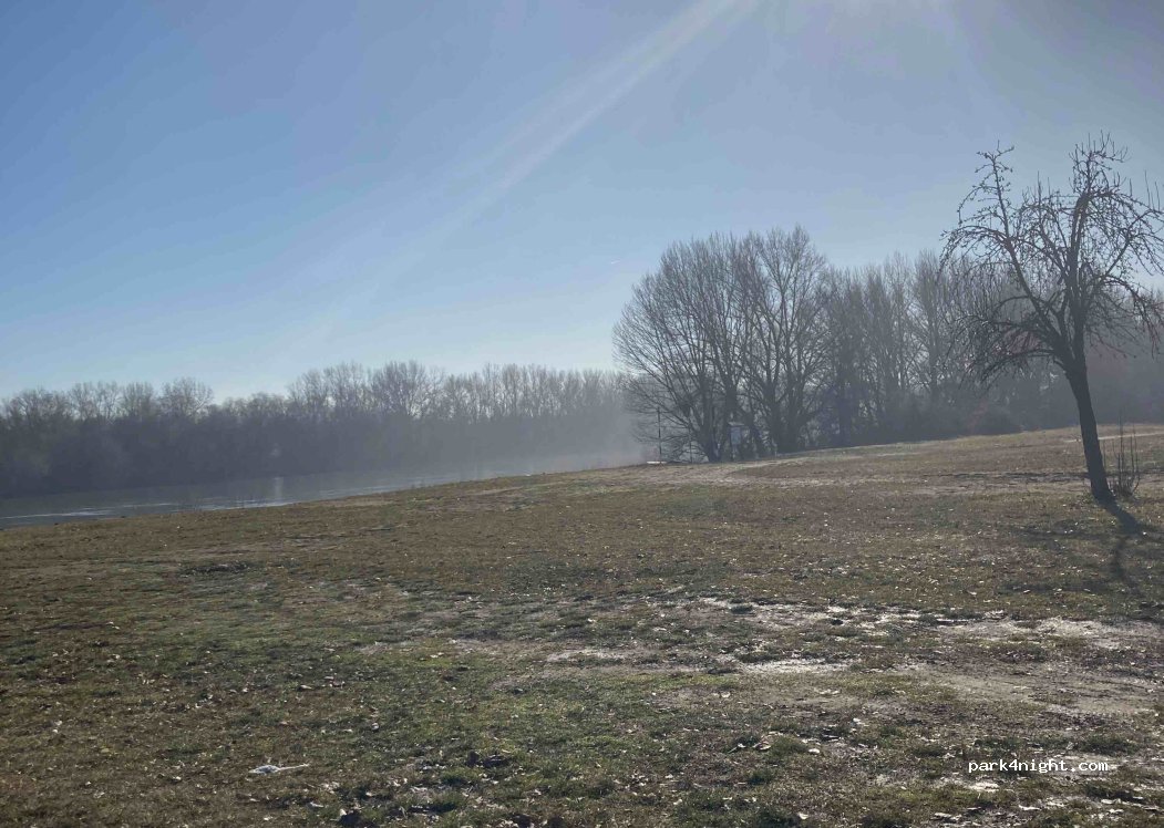 (3384) Kisköre - Unnamed Road — foto 2