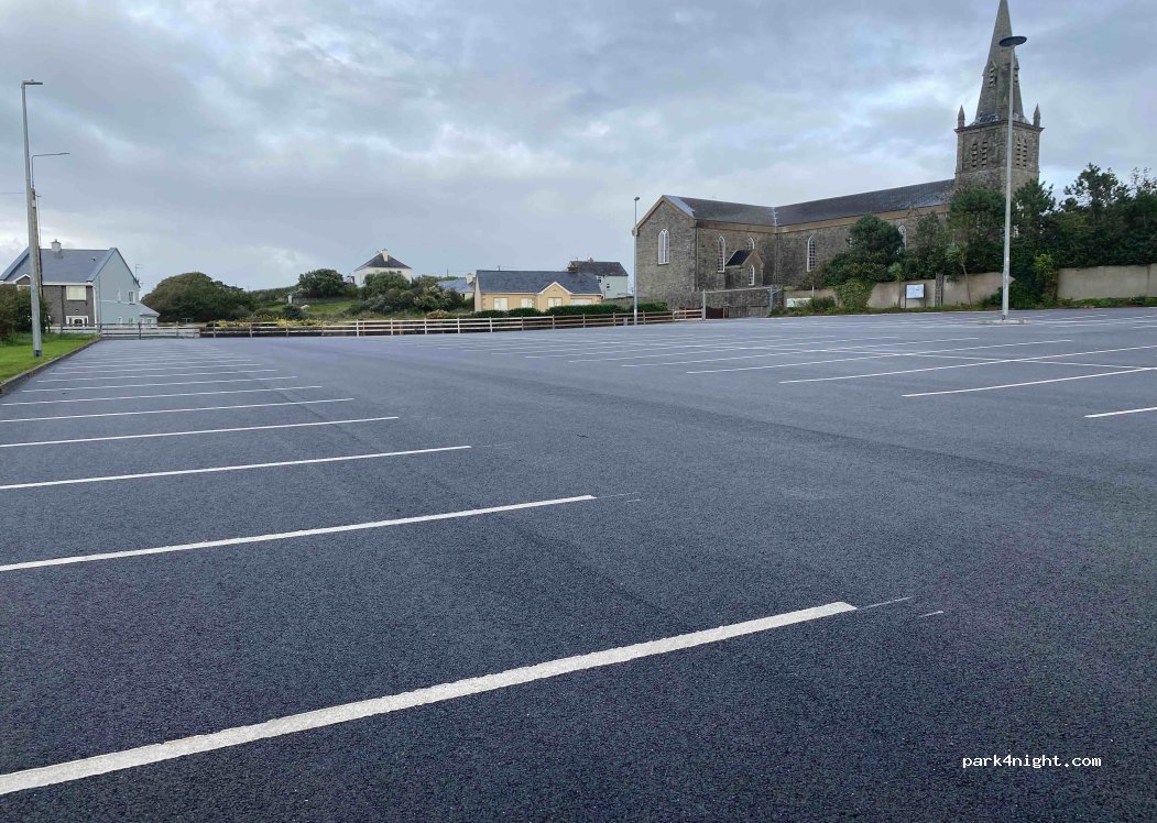 (V95 F6CN) Miltown Malbay - Church Street — foto 2
