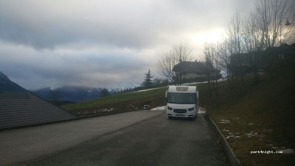 (74320) Leschaux - D110 — foto