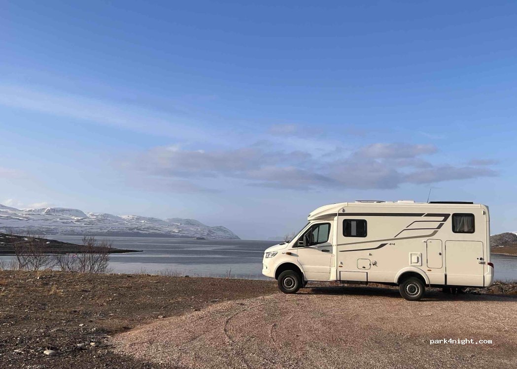 (9841) Tana - 4129 Tanafjordveien — foto