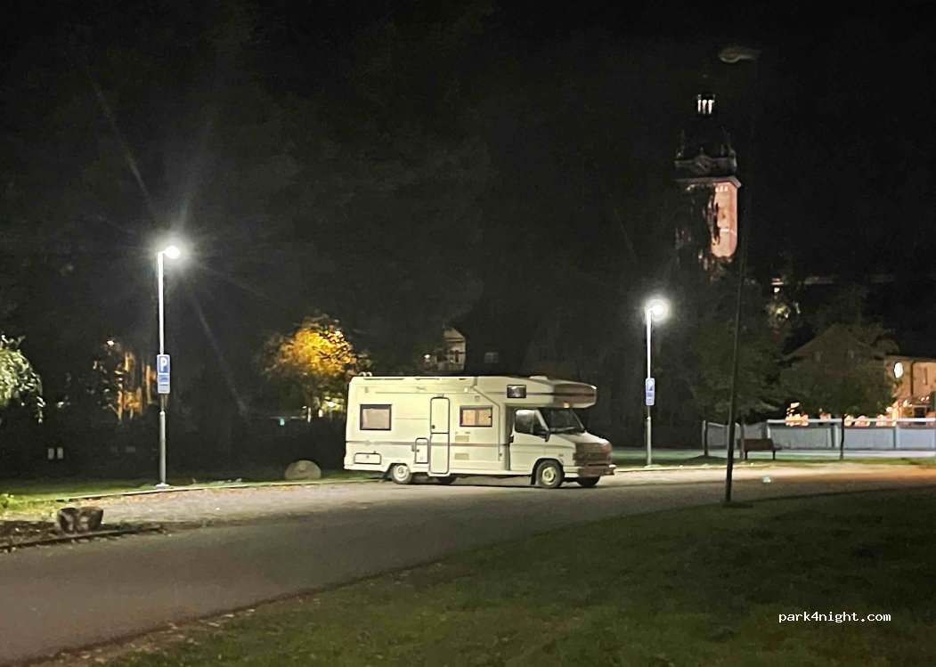 (645 30) Strängnäs - 9 Tullgatan — foto