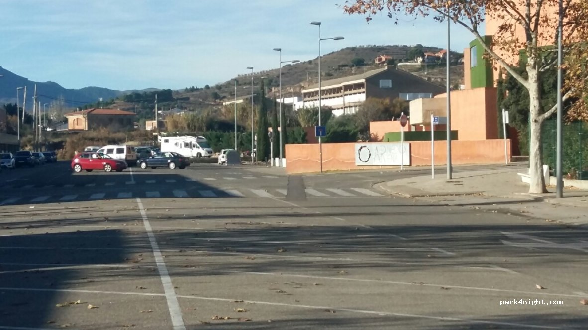 (26580) Arnedo - 9 Avenida de la Cruz Roja — foto 2