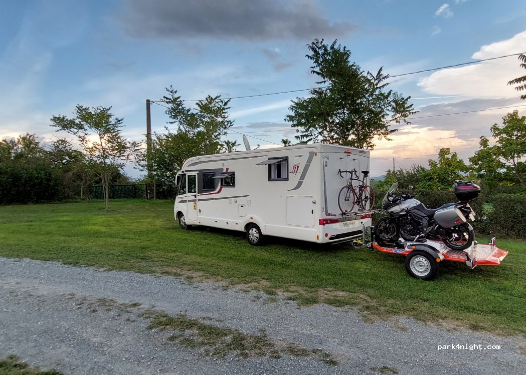 Aire de campingacar Les Troliers — foto