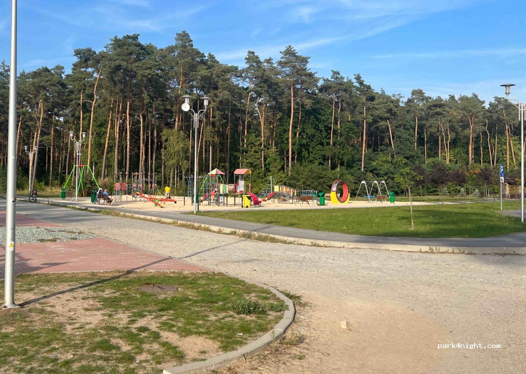 (62-561) Ślesin - Unnamed Road — foto