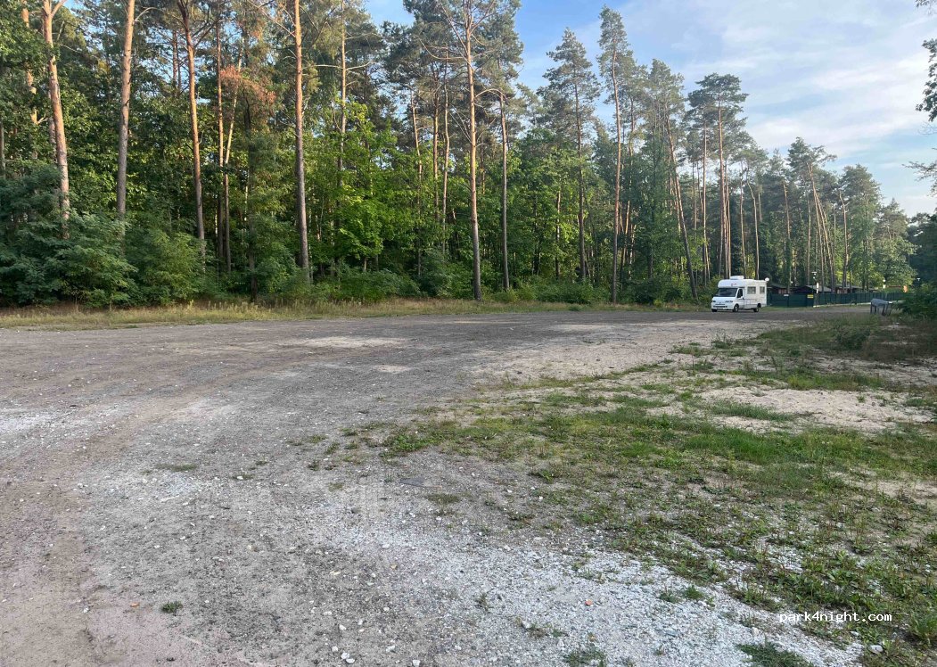 (62-561) Ślesin - Unnamed Road — foto 2