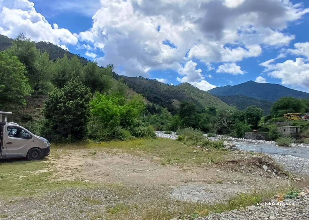 () Shëmri - Unnamed Road — foto 4