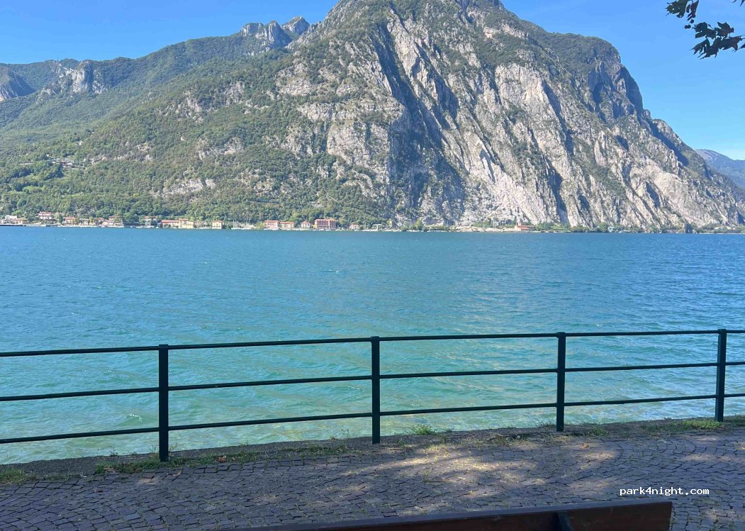 (23900) Lecco - 2 Lungolario Piave — foto