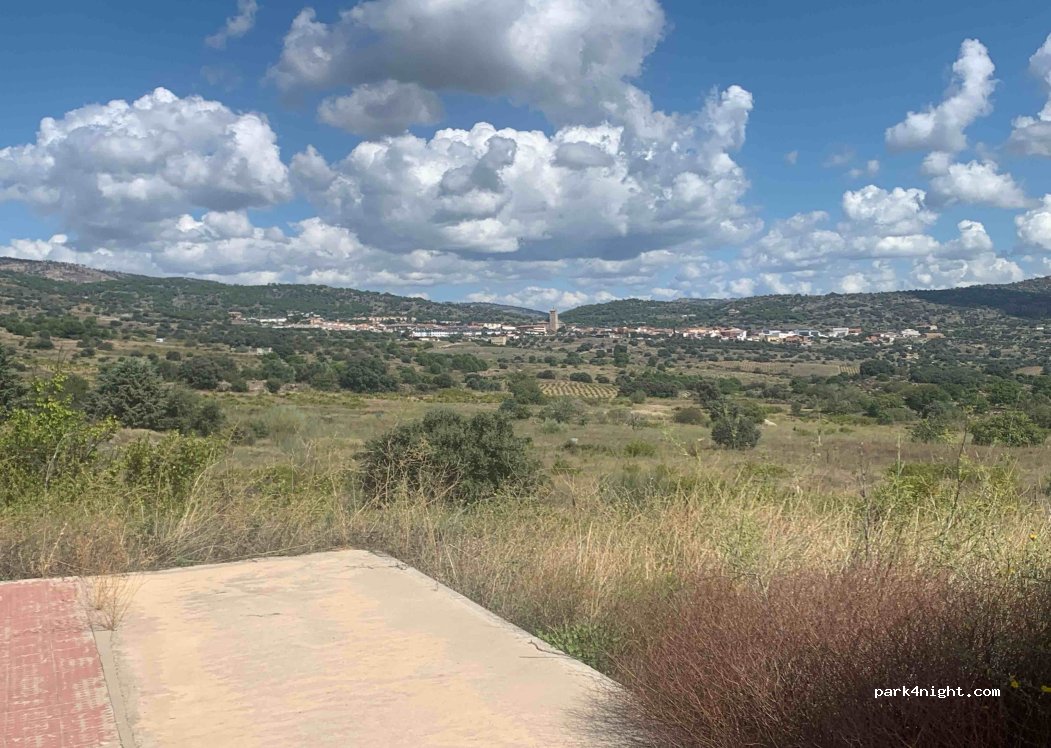 (05260) Cebreros - Unnamed Road — foto