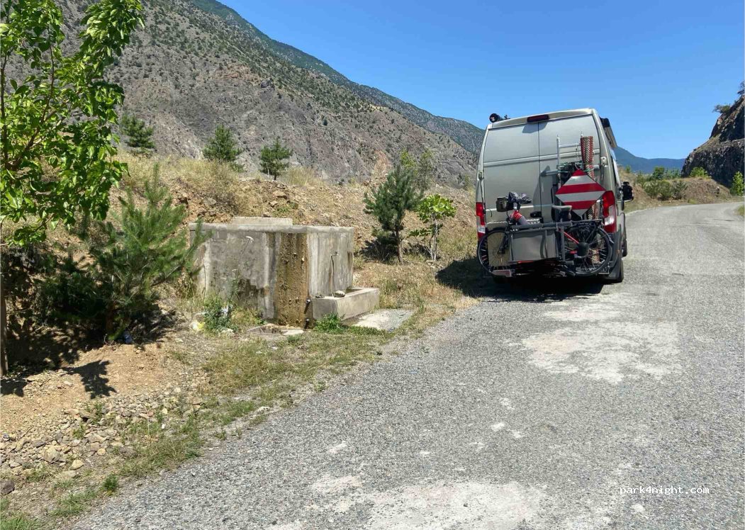 () Artvin M - D950 — foto