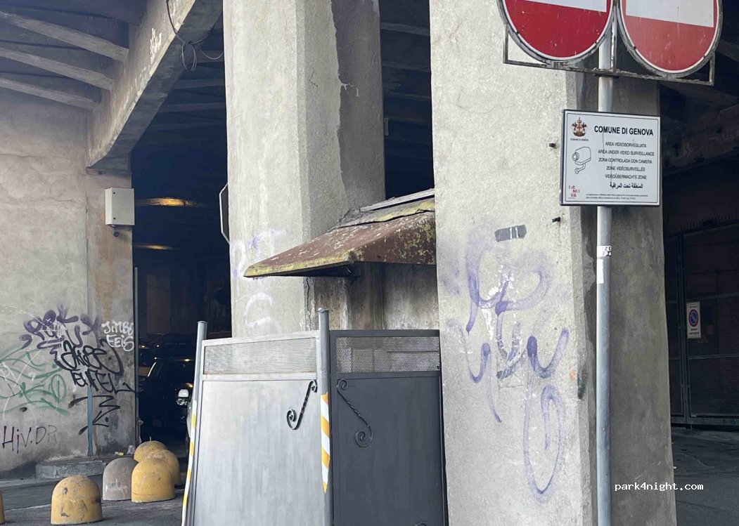 (16126) Genova - 56 Sopraelevata Aldo Moro — foto 2