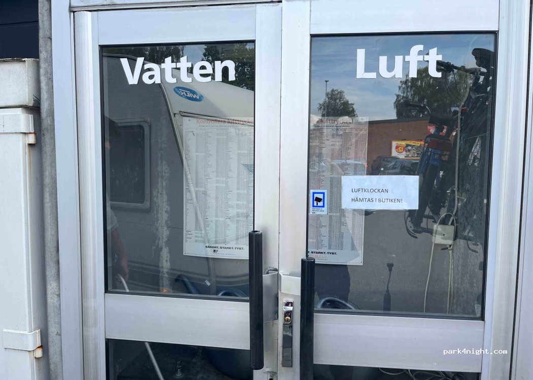 (711 78) Guldsmedshyttan - 4 Solvägen — foto 2