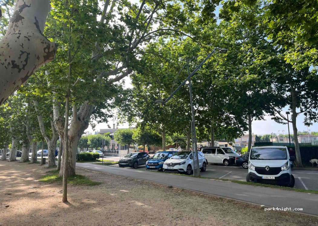 (17820) Banyoles - 72 Passeig Darder — foto 3