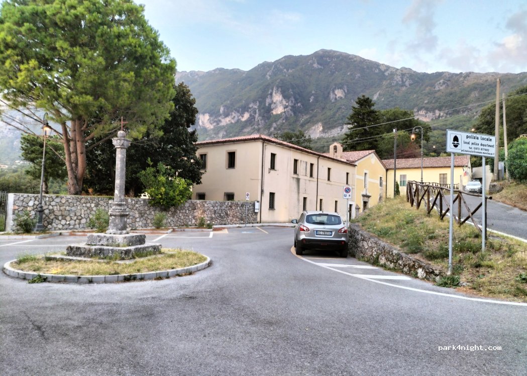 (85046) Maratea - 8 Via Cardinal Gennari — foto
