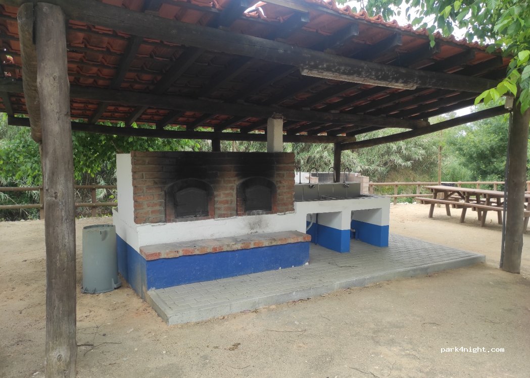 (2080-701) Almeirim - 26 R. de Baixo — foto 4
