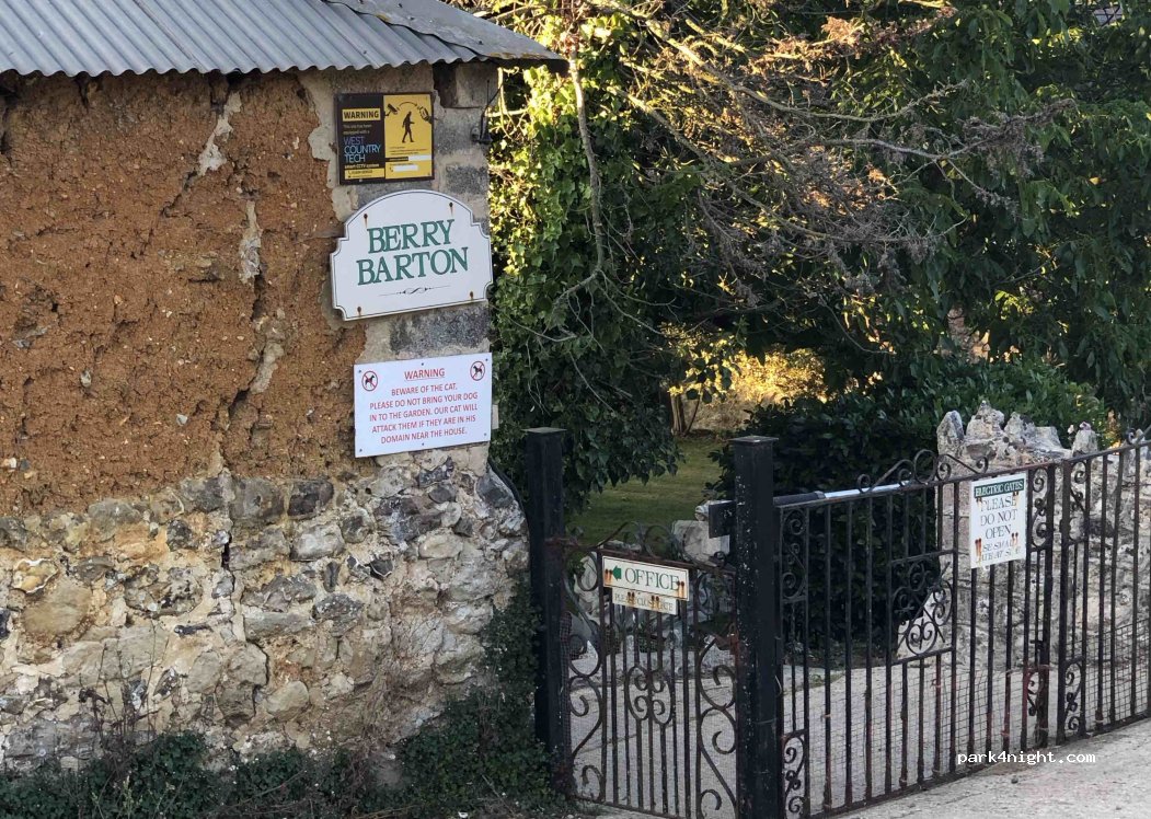 Berry Barton Caravan Park — foto 5