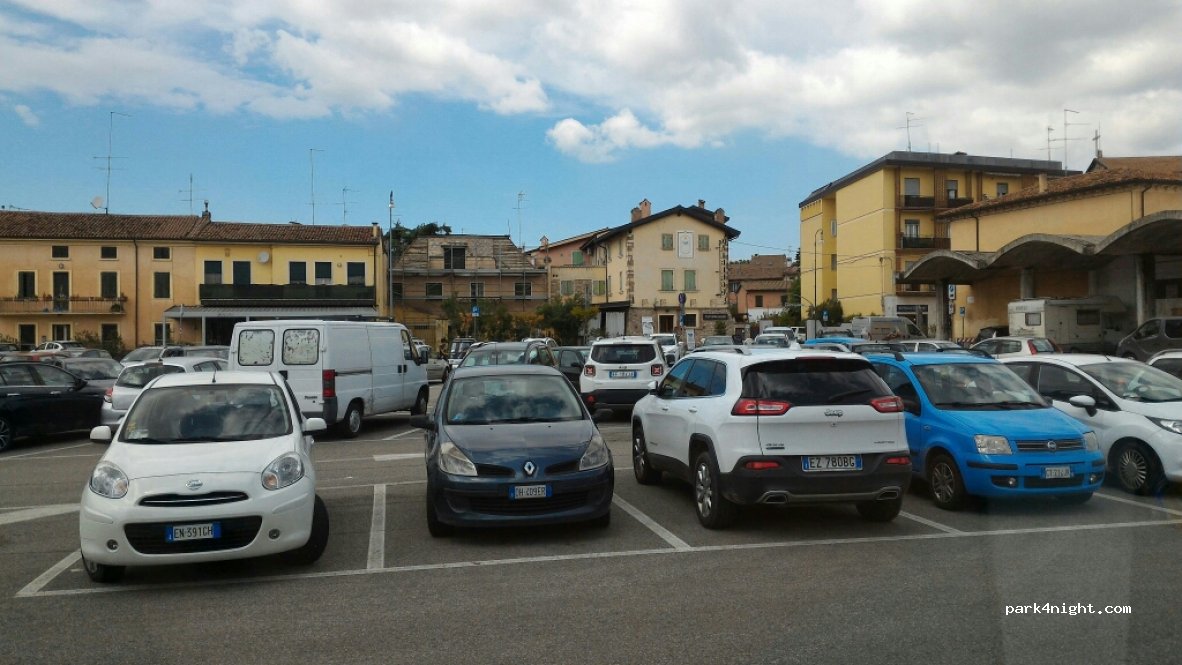 (37067) Valeggio Sul Mincio - 1 Piazza della Repubblica — foto