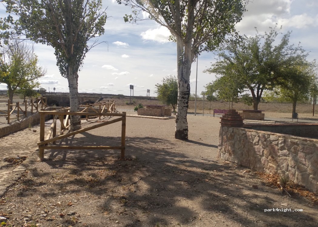 (06950) Villagarcía de la Torre - 87 Calle Merced — foto 2