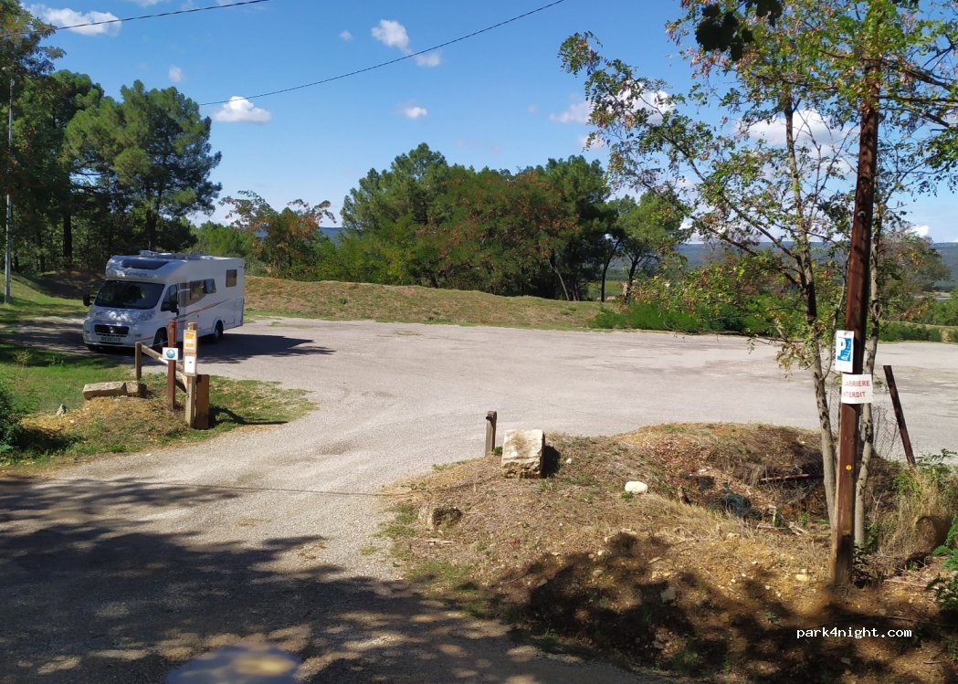 (84400) Gargas - 1529 Route de Croagne — foto