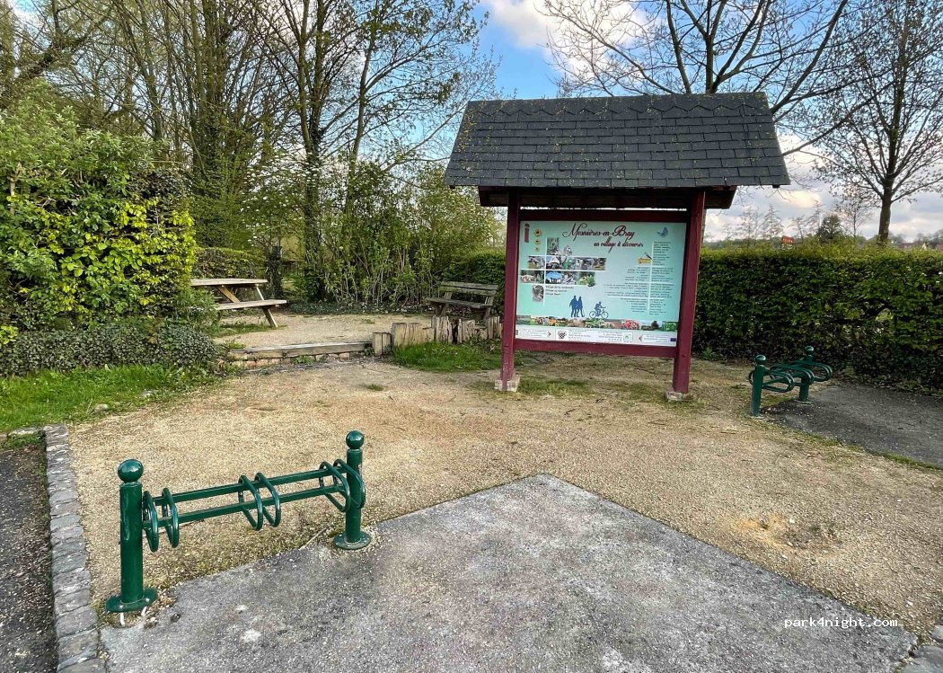 (76270) Mesnières-en-Bray - D97 — foto 3