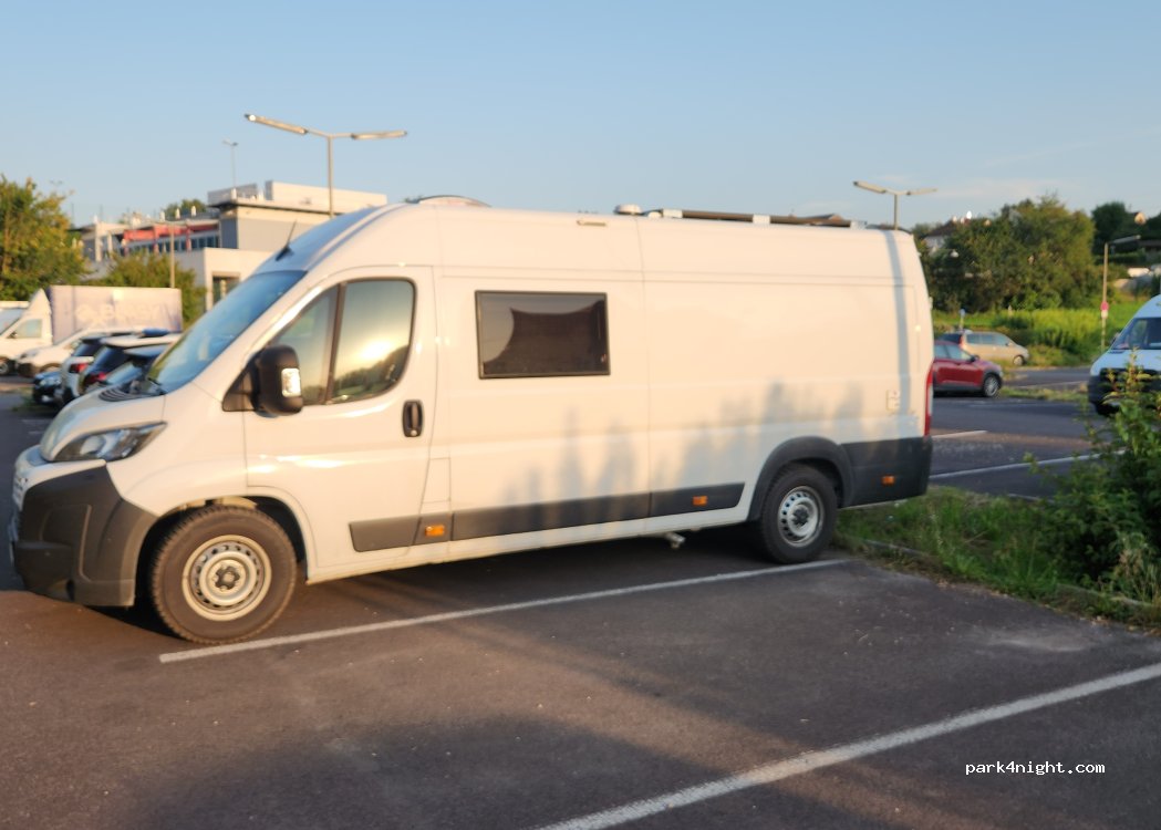 (4030) Linz - 23 Ebelsberger Schloßweg — foto 3