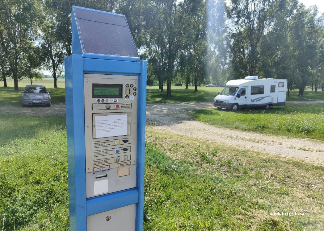 (6640) Csongrád - Baross Gábor rakpart — foto 4