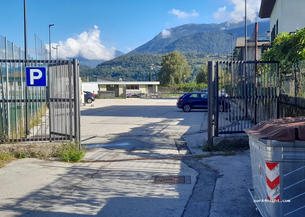 (38050) Calceranica al Lago - 27 Viale Trento — foto