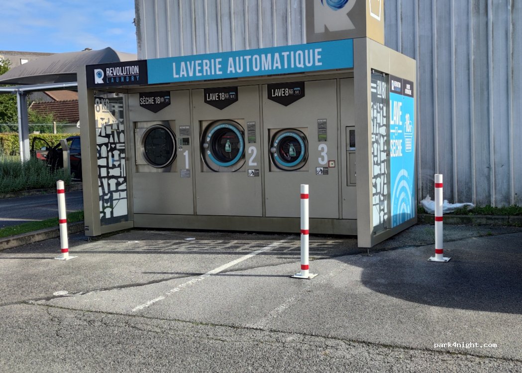 (60300) Senlis - 5-7 Avenue Eugène Gazeau — foto 2