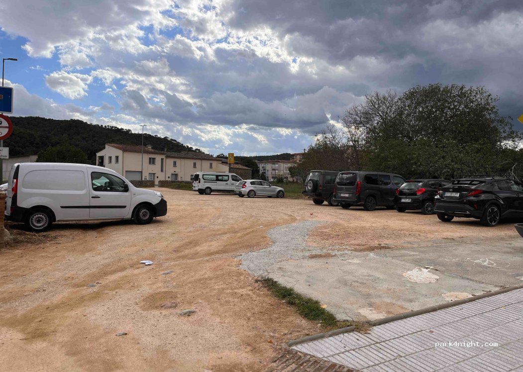 (17162) Bescanó - 6 Carrer Mossen Jacint Verdaguer — foto