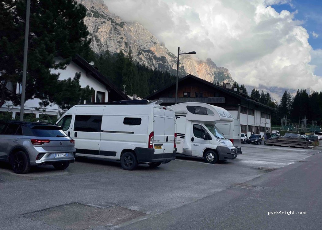 (32043) Cortina d'Ampezzo - 26 Località Lago Ghedina — foto