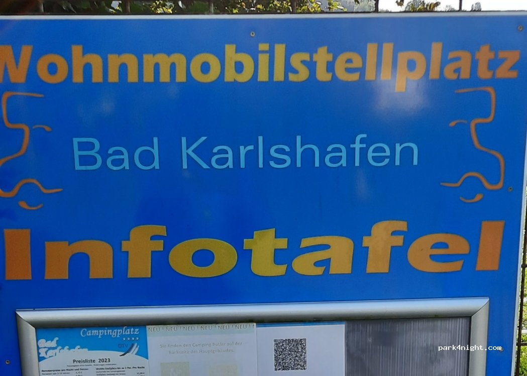 Wohnmobilstellplatz am Campingplatz Bad Karlshafen — foto