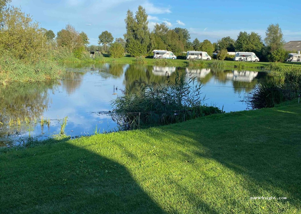 De Linderbeek farm campsite — foto